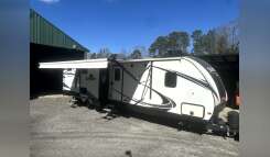 2018 Crossroads SUNSET TRAIL SUPER LITE SS331BH RV