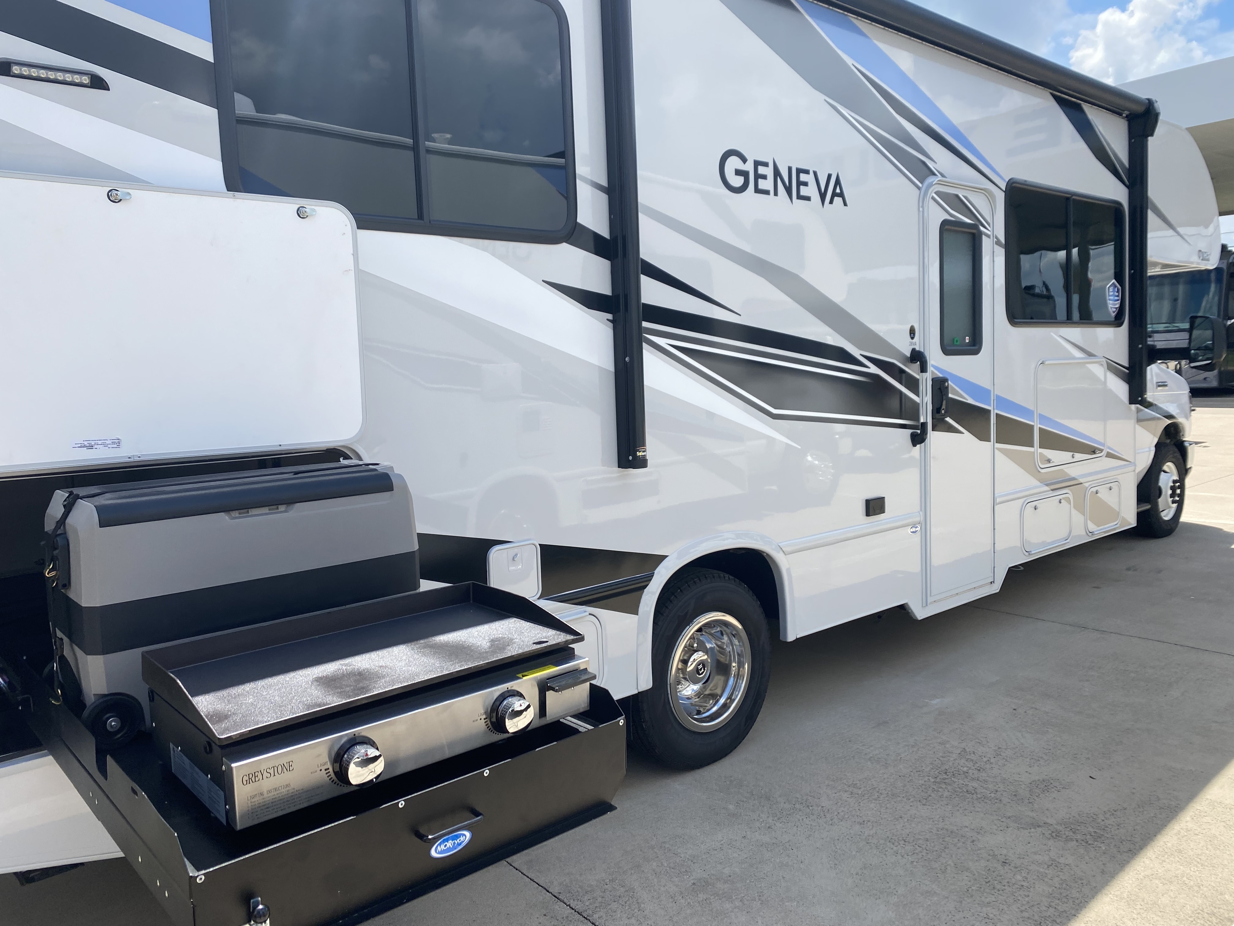 2022 Thor Motor Coach GENEVA 28VA in irving TX