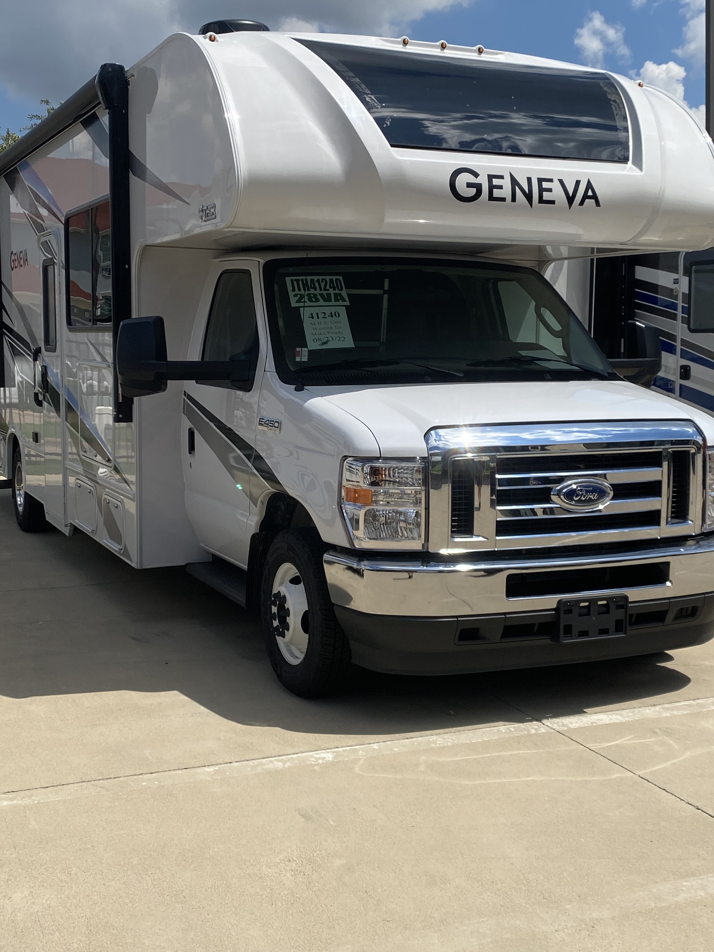 2022 Thor Motor Coach GENEVA 28VA RV