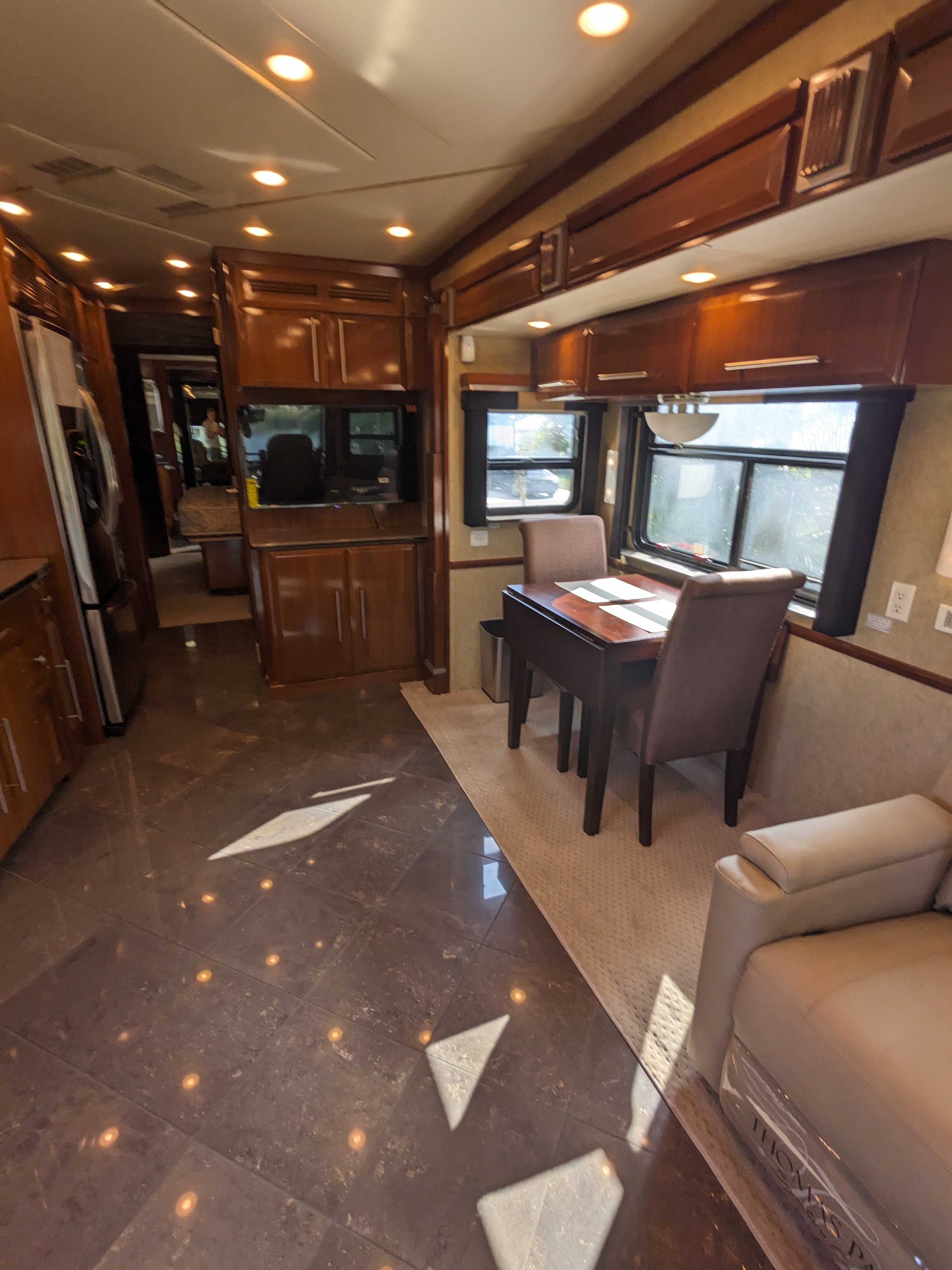 2009 Newmar KING AIRE 4561 RV