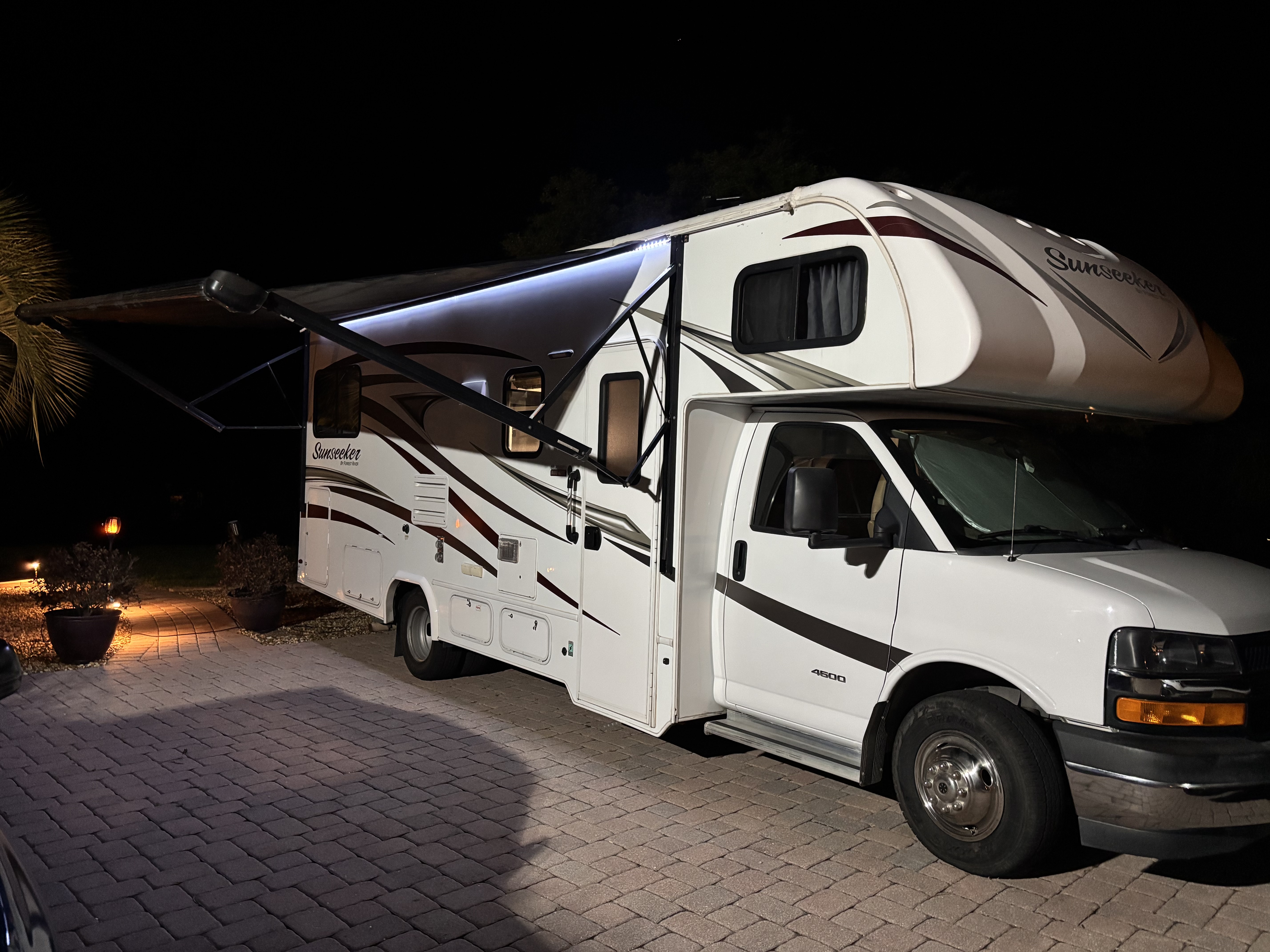 2017 Forest River SUNSEEKER 2500TS RV