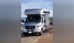 2022 Winnebago NAVION 24V RV
