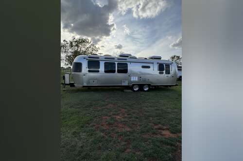 2019 Airstream INTERNATIONAL SERENITY 30RBQ in edmond OK
