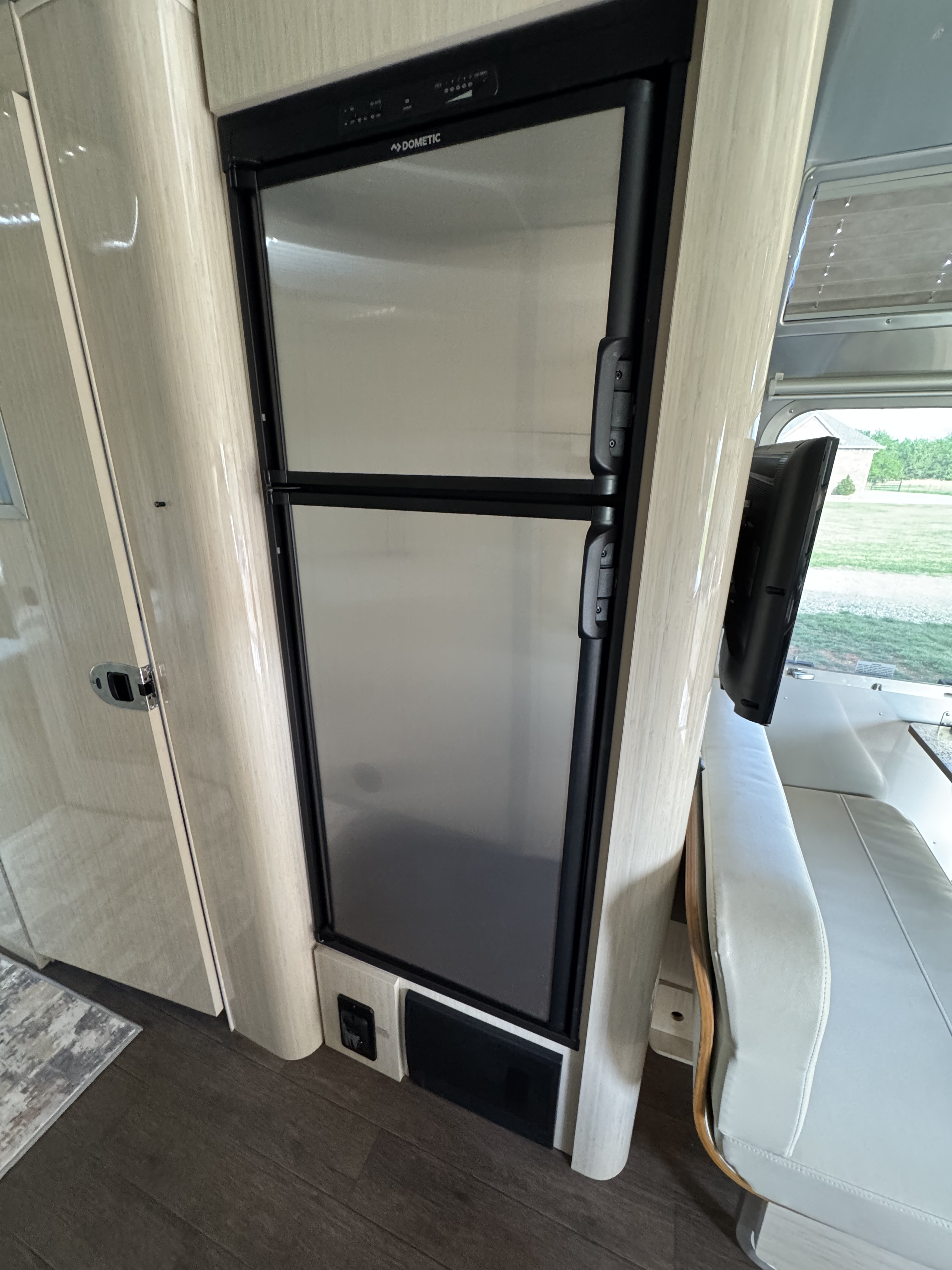 2019 Airstream INTERNATIONAL SERENITY 30RBQ in edmond OK