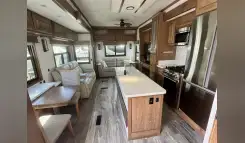 2021 DRV MOBILE SUITES 39DBRS3 RV