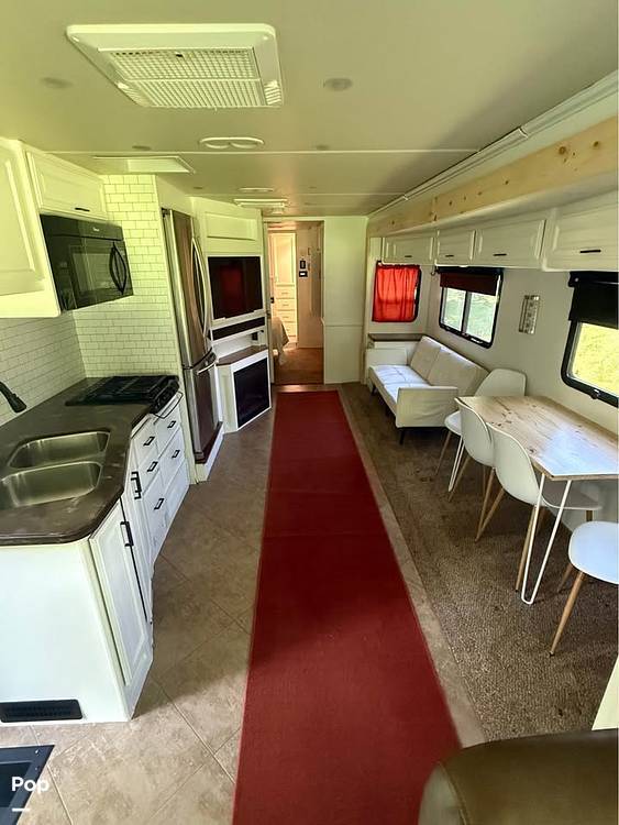 2015 Fleetwood Bounder 35K in rome NY