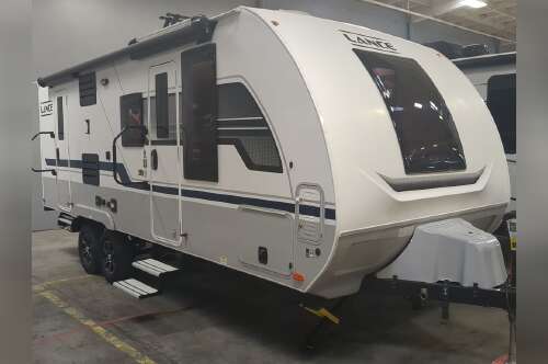 2022 Lance Travel Trailer 2185 in clackamas OR