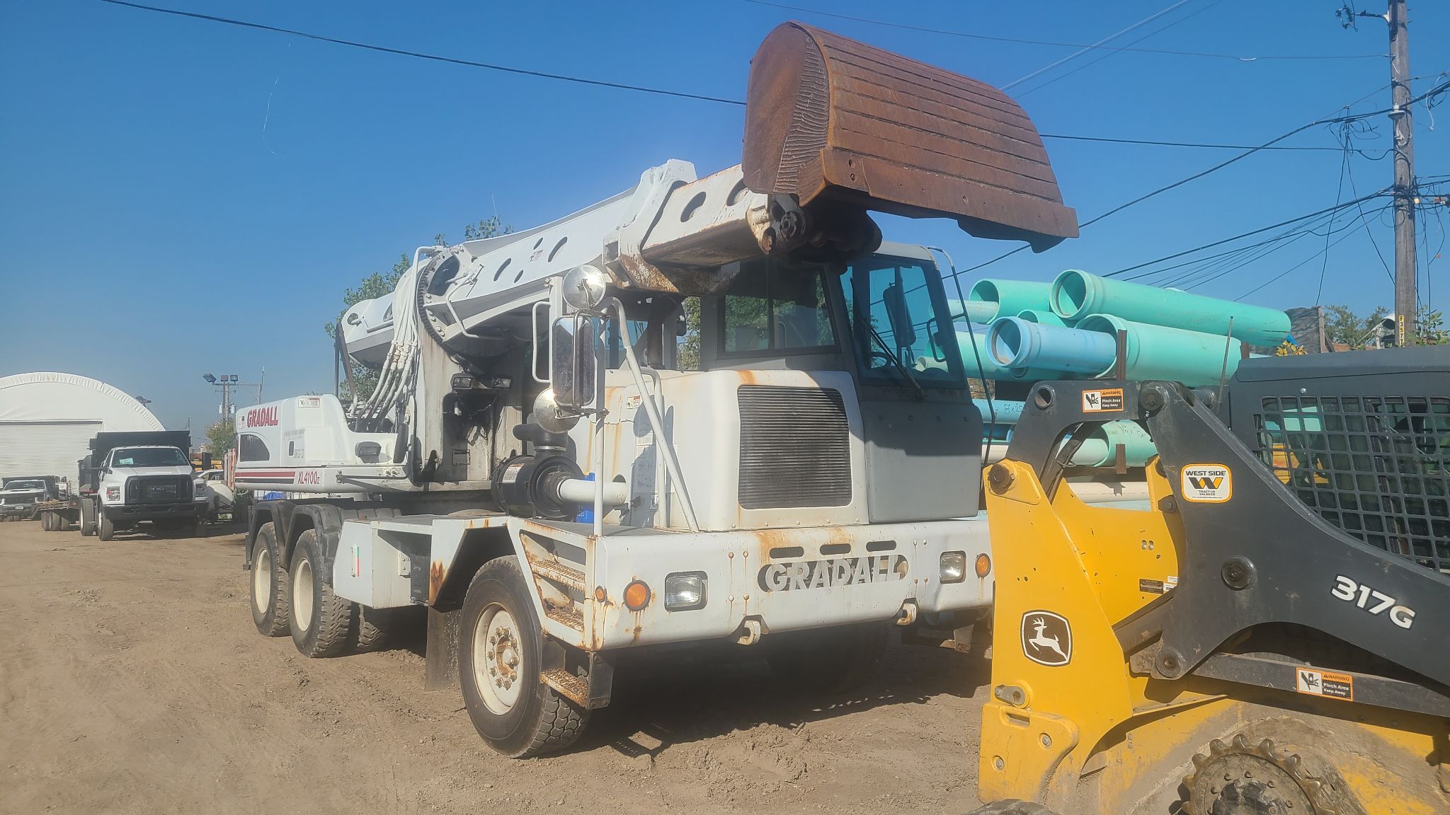 2004 GRADALL XL 4100 II in Chicago Ridge, IL