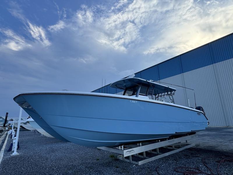 2022 Invincible Boats 40' Catamaran in orange beach AL