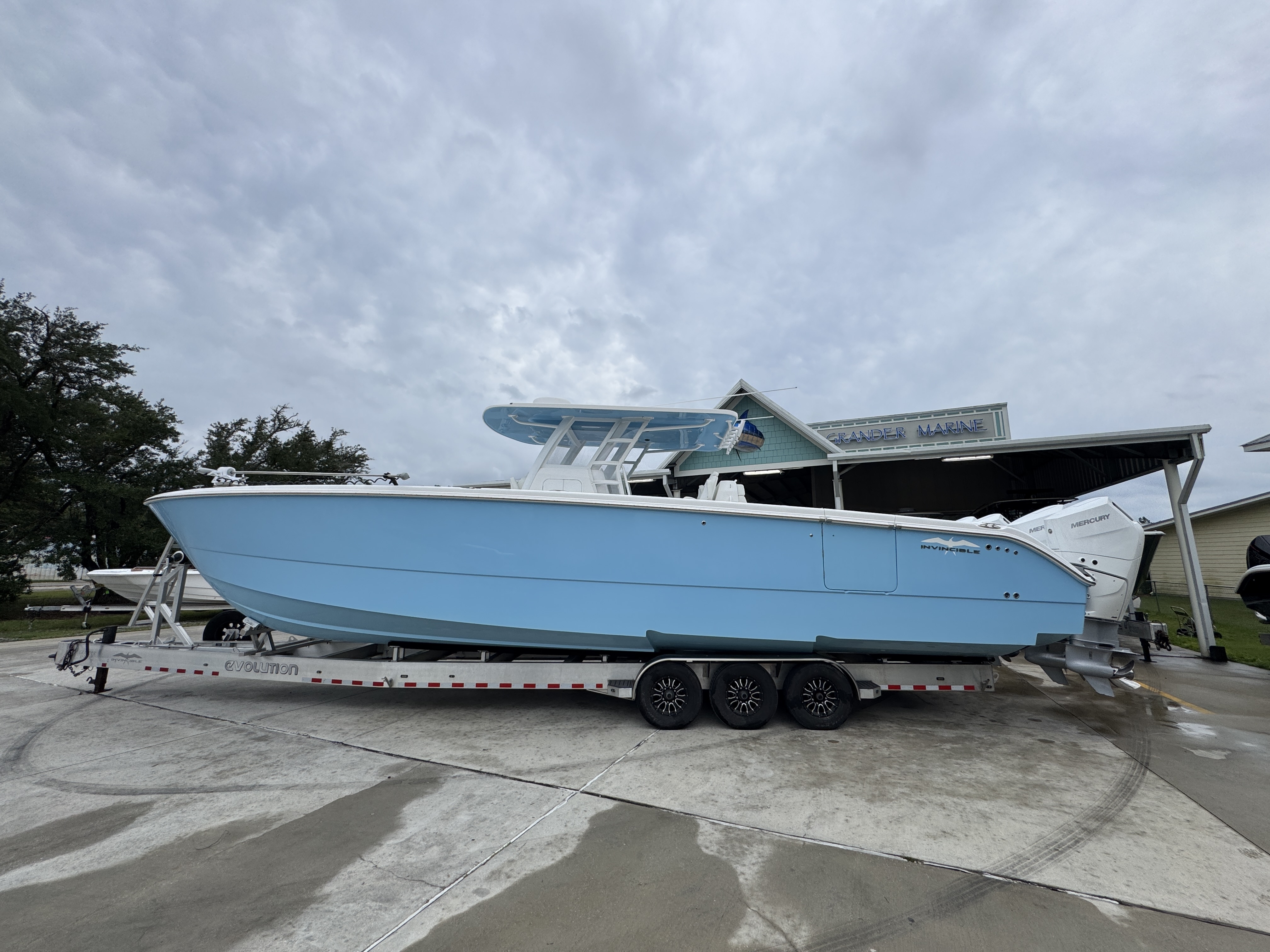 2025 Invincible Boats 40 Catamaran in orange beach AL