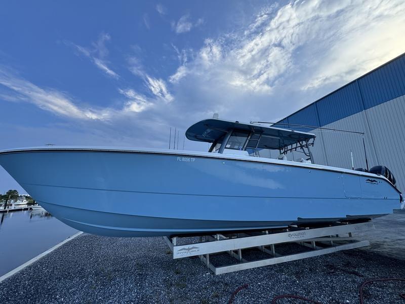 2022 Invincible Boats 40' Catamaran in orange beach AL