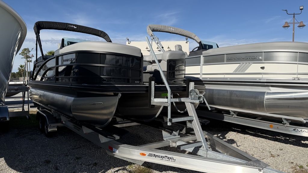 2026 Bennington M Quad Bench 22 MFB in orange beach AL