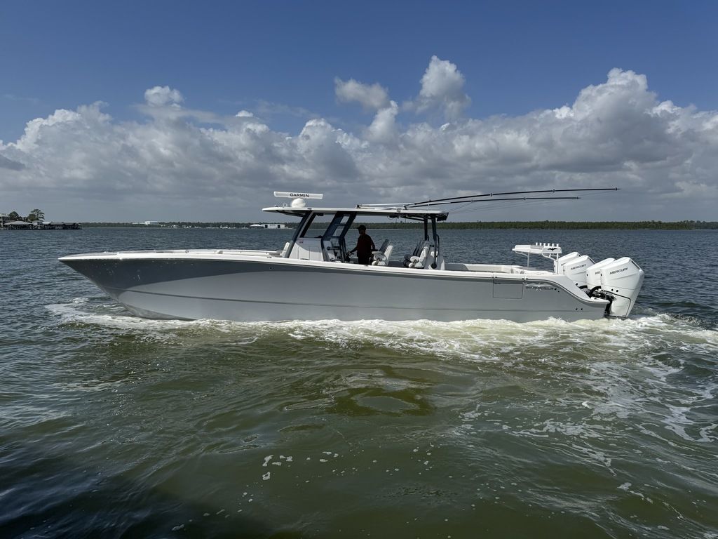 2023 Invincible Boats 46' Catamaran in orange beach AL
