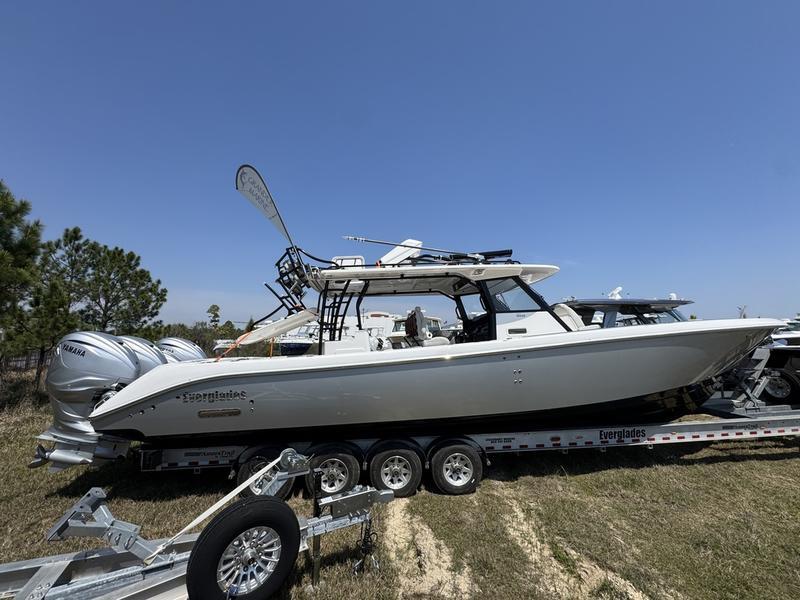2019 Everglades 435cc in orange beach AL