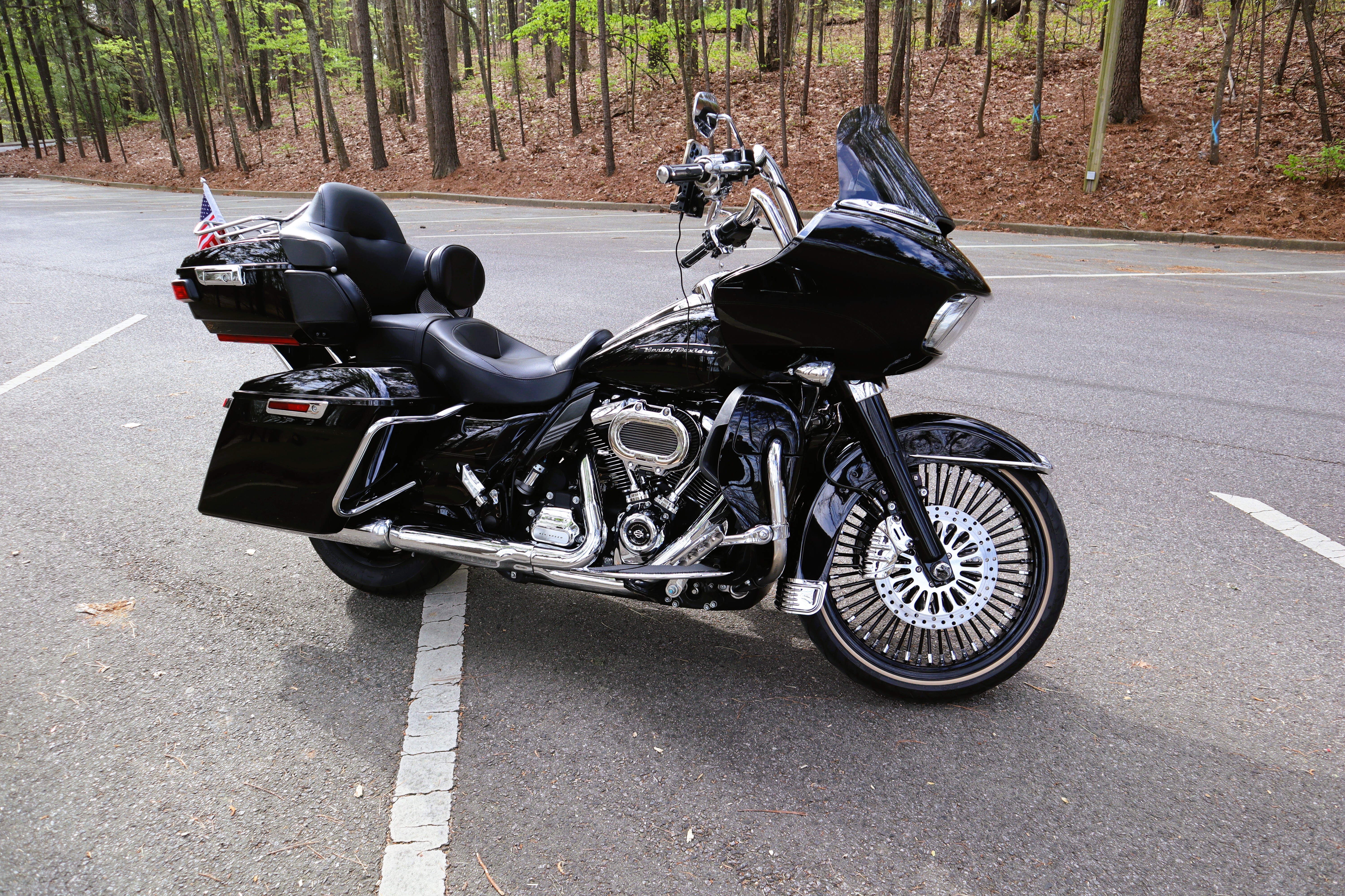 2019 Harley-Davidson ROAD GLIDE FLTRU Custom motorcycle