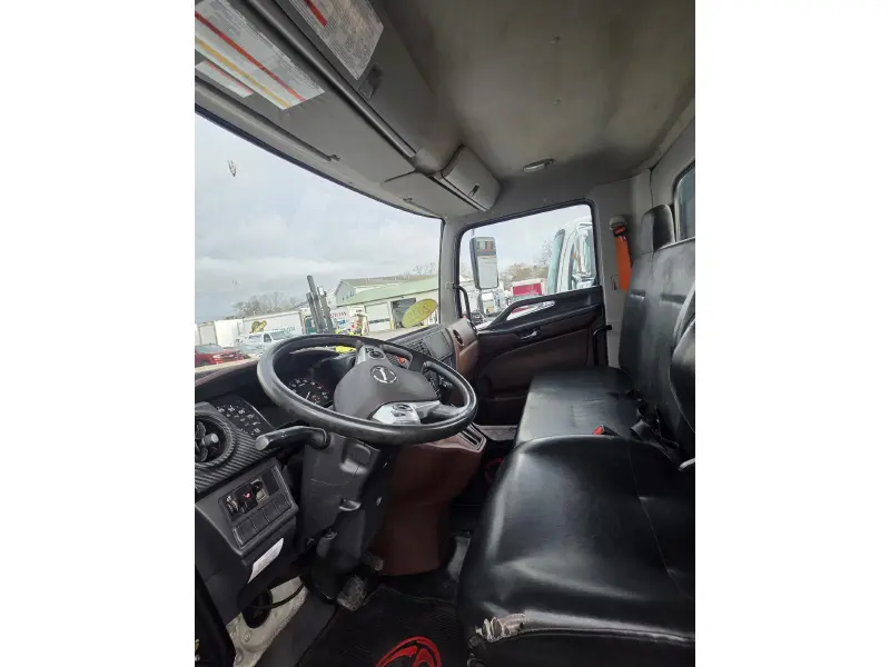 2022 HINO HINO L6