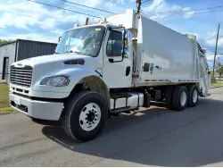 2015 FREIGHTLINER BUSINESS CLASS M2 106