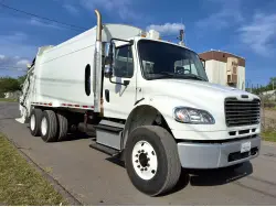 2015 FREIGHTLINER BUSINESS CLASS M2 106