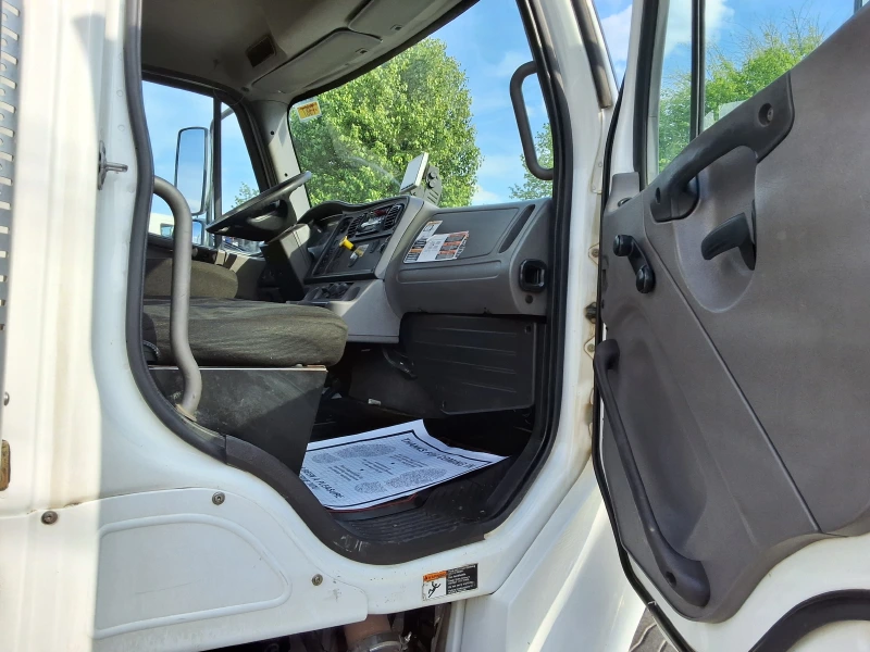 2015 FREIGHTLINER BUSINESS CLASS M2 106