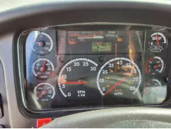 2015 FREIGHTLINER BUSINESS CLASS M2 106