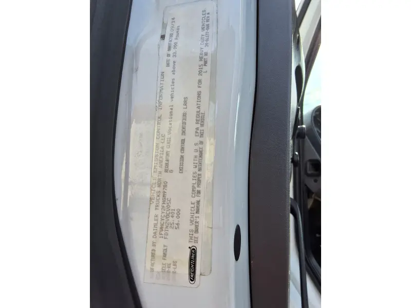2015 FREIGHTLINER BUSINESS CLASS M2 106