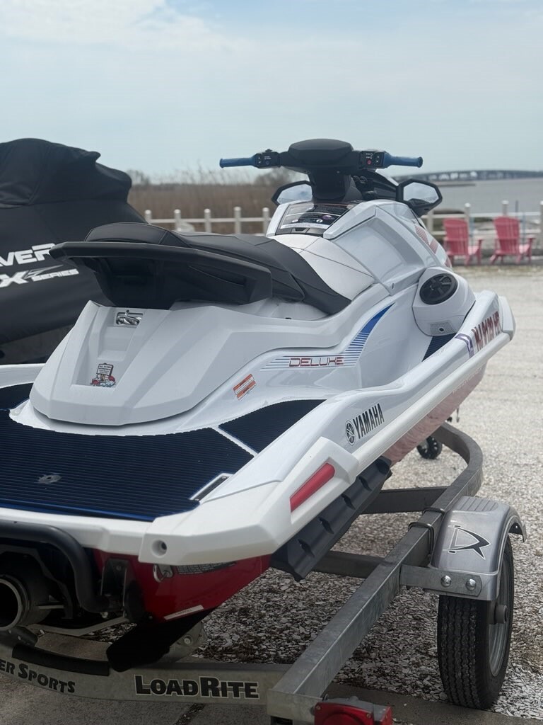 2022 Yamaha WAVERUNNER VX DELUXE in somers point NJ