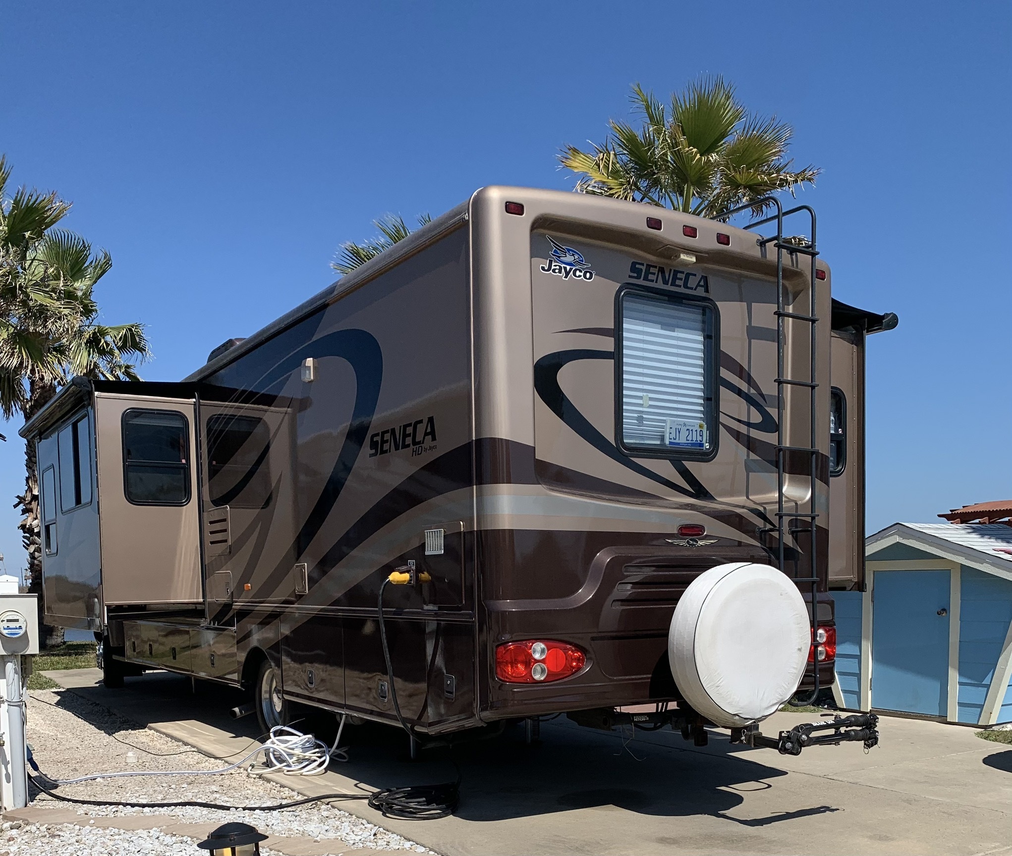 2007 Jayco SENECA HD 35 GS in hope MI