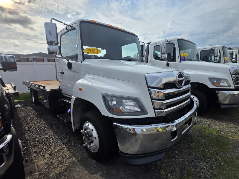 2023 HINO 258/268