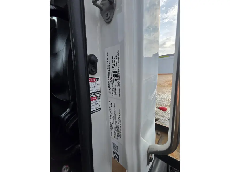 2023 HINO 258/268