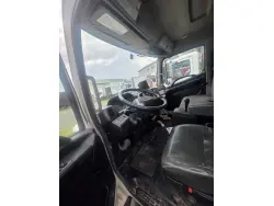 2017 HINO HINO 338