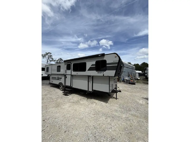 2027 TRAILMANOR 3124KS