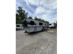 2027 TRAILMANOR 3124KS