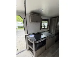 2027 TRAILMANOR 3124KS