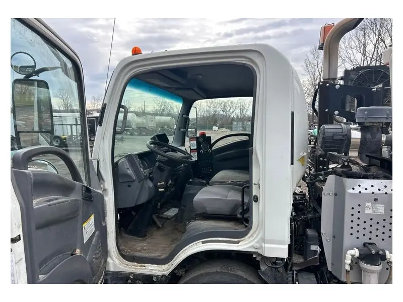2018 ELGIN BROOM BADGER