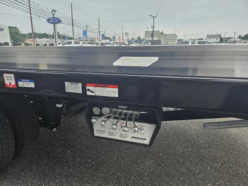 2025 HINO HINO L6
