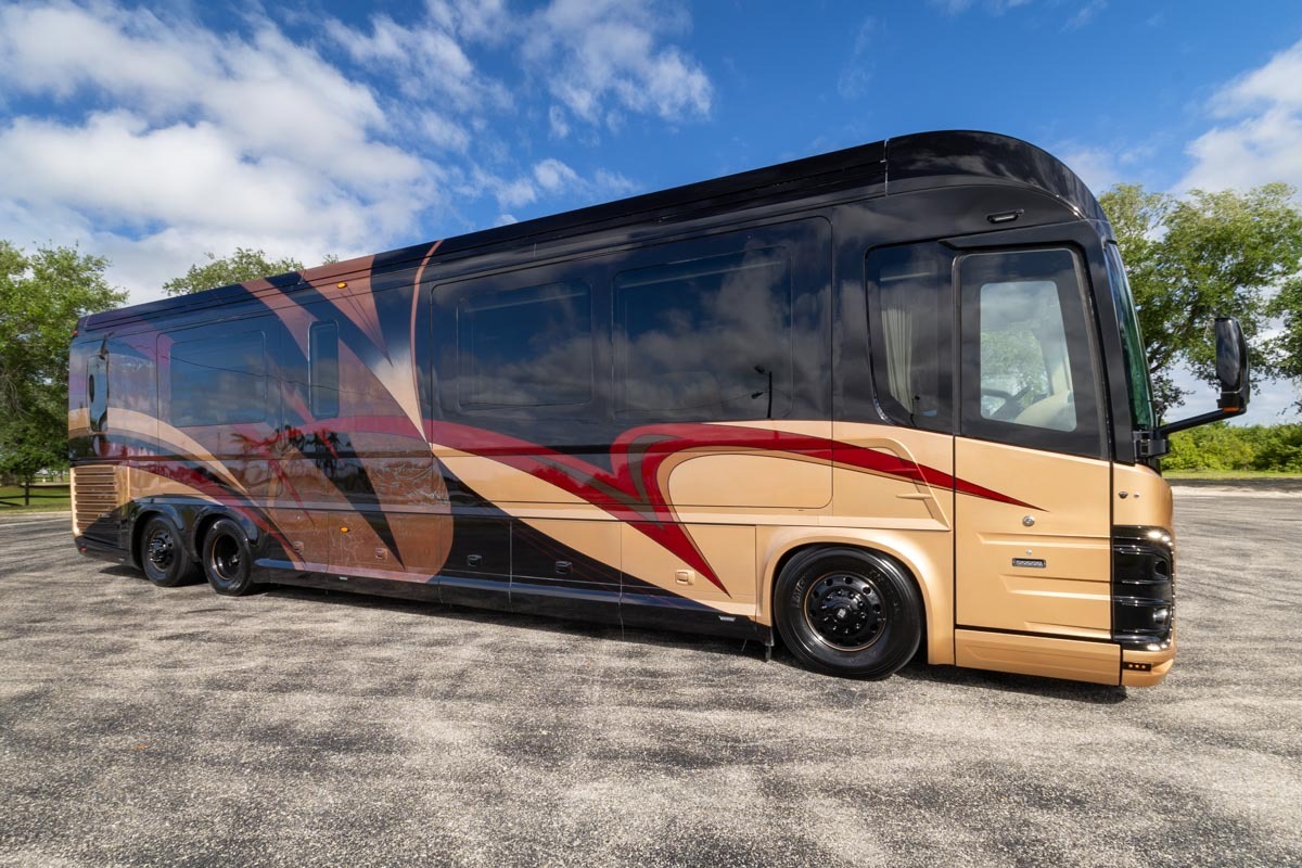 2019 Newell Coach P50 in bradenton FL