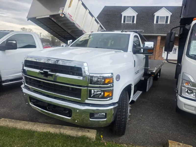 2023 CHEVROLET SILVERADO MEDIUM DUTY