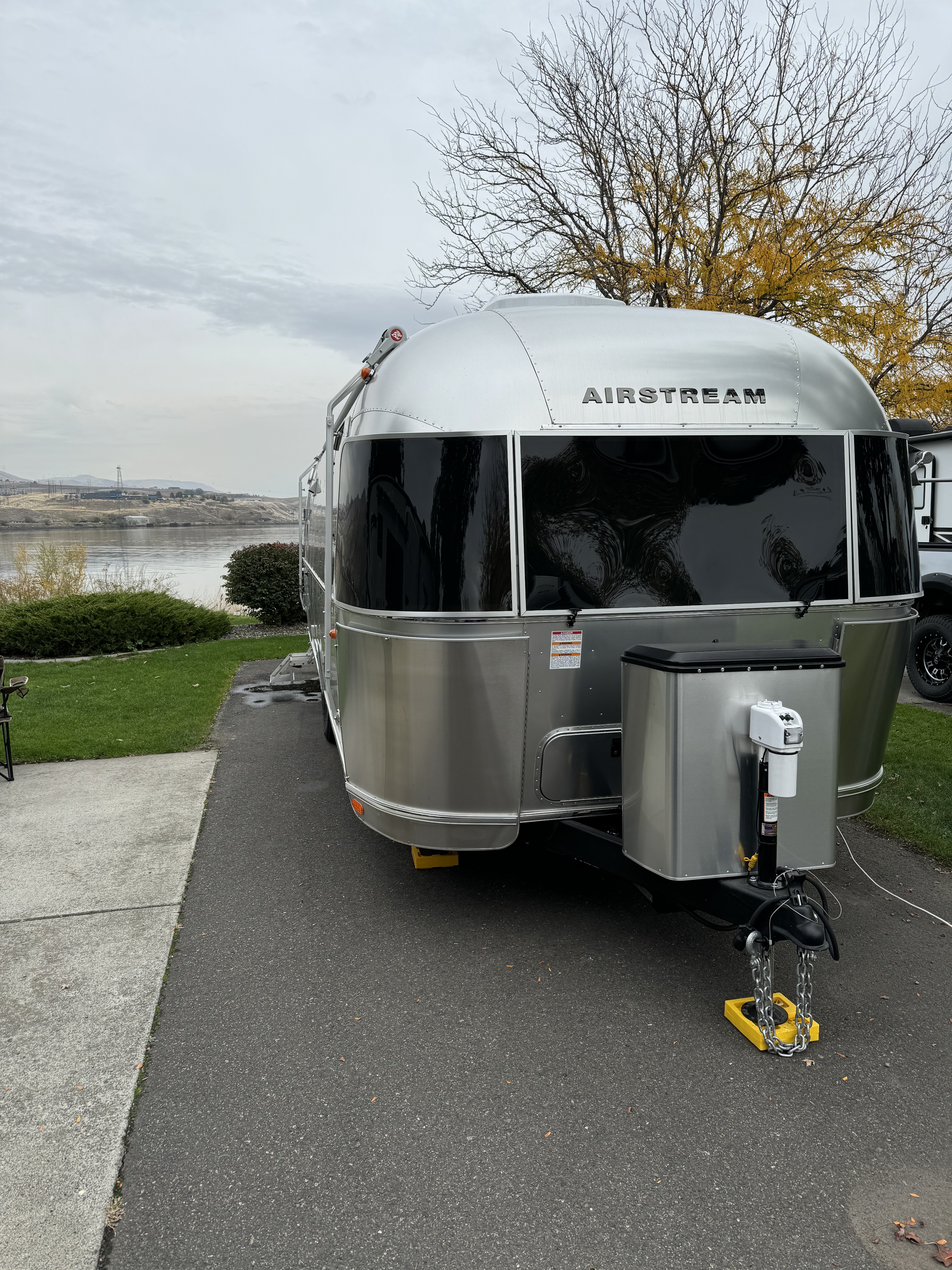 2024 Airstream FLYING CLOUD 27FB QUEEN in boise ID