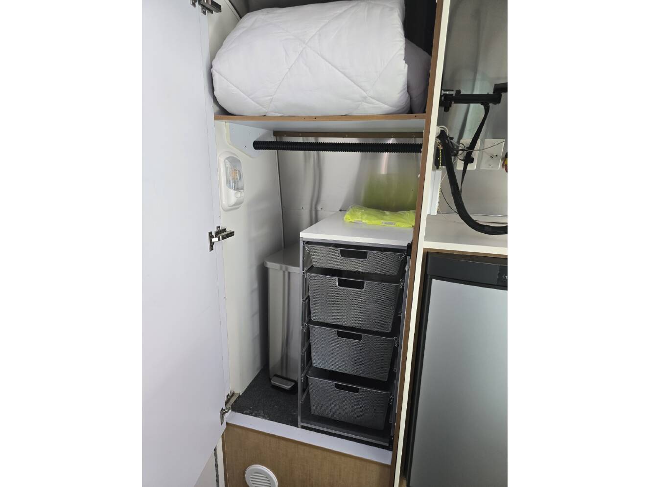 A photo of this 2015 Airstream BAMBI 22FB