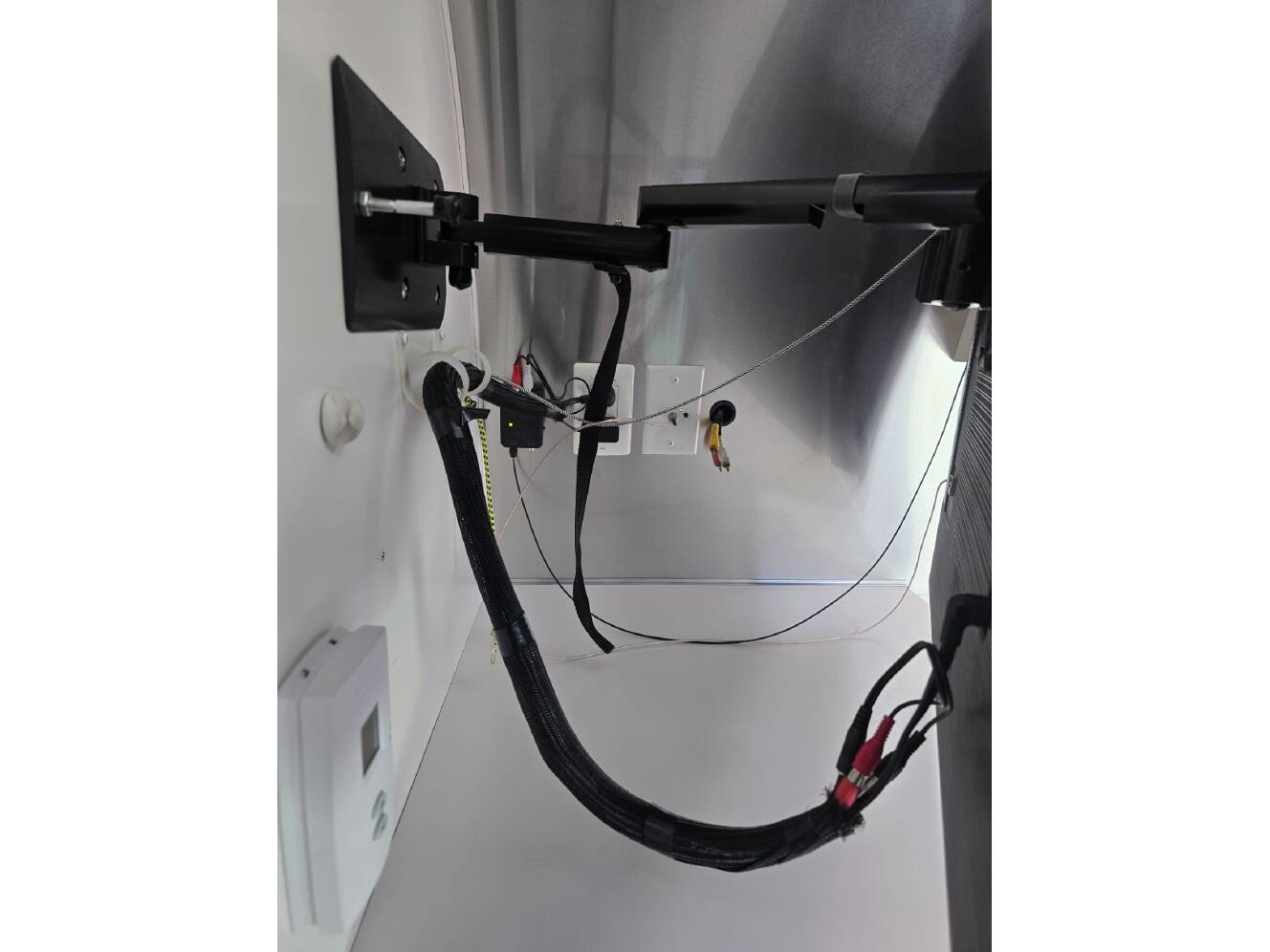 A photo of this 2015 Airstream BAMBI 22FB