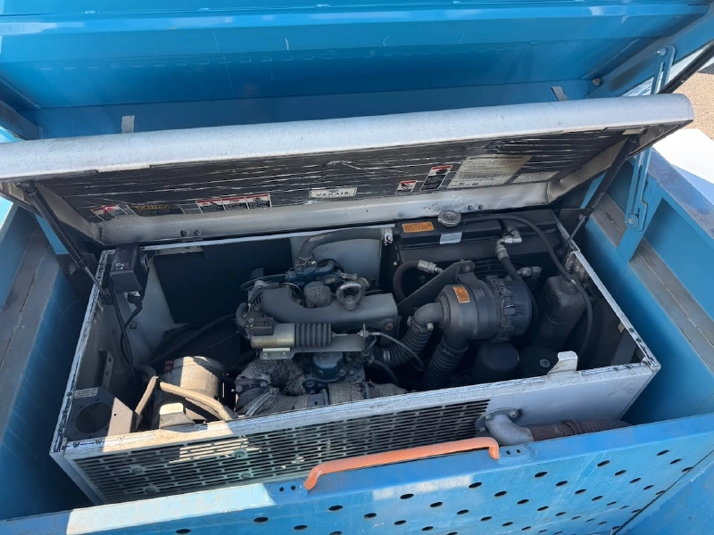 2012 FORD F550