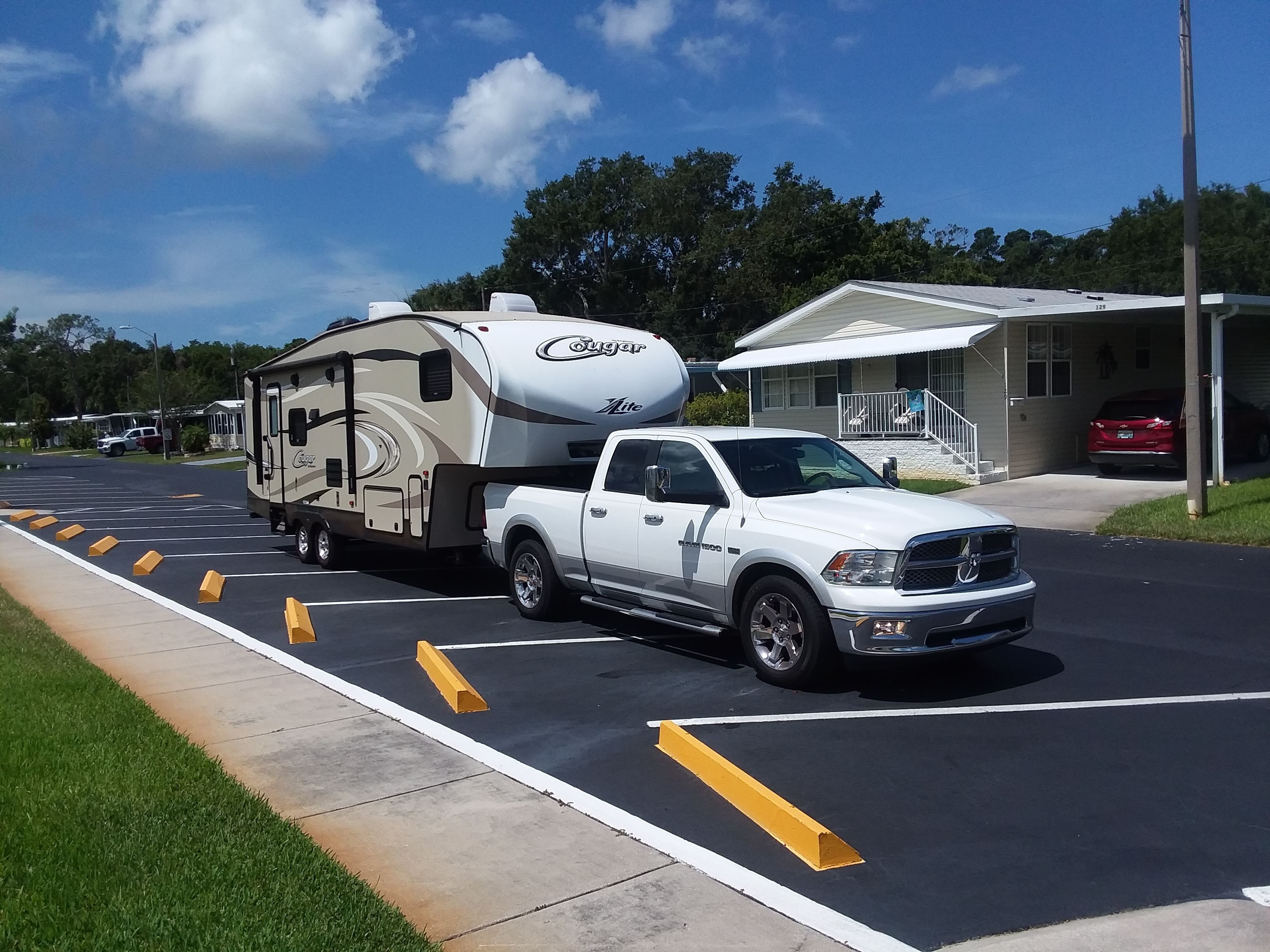 2016 Keystone COUGAR X-LITE 26RLS in st. petersburg FL