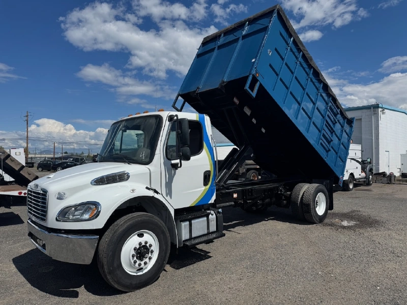 2021 FREIGHTLINER BUSINESS CLASS M2 106
