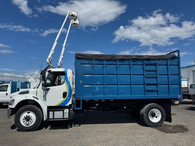 2021 FREIGHTLINER BUSINESS CLASS M2 106