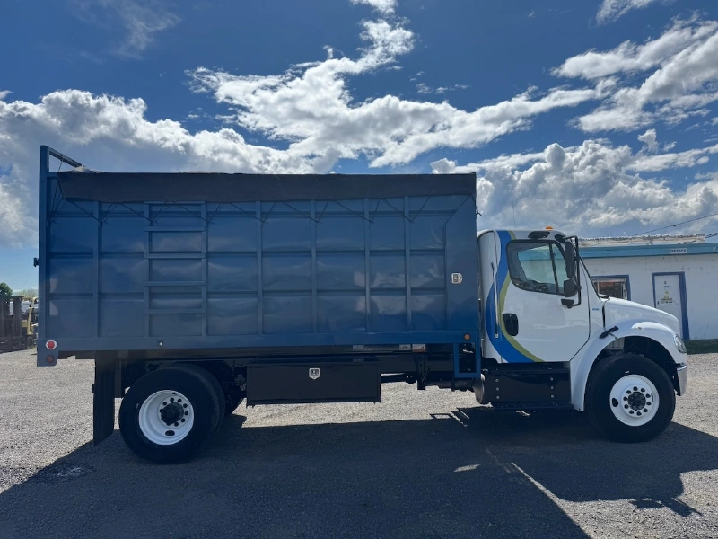 2021 FREIGHTLINER BUSINESS CLASS M2 106