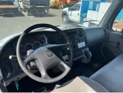 2021 FREIGHTLINER BUSINESS CLASS M2 106
