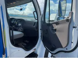 2021 FREIGHTLINER BUSINESS CLASS M2 106