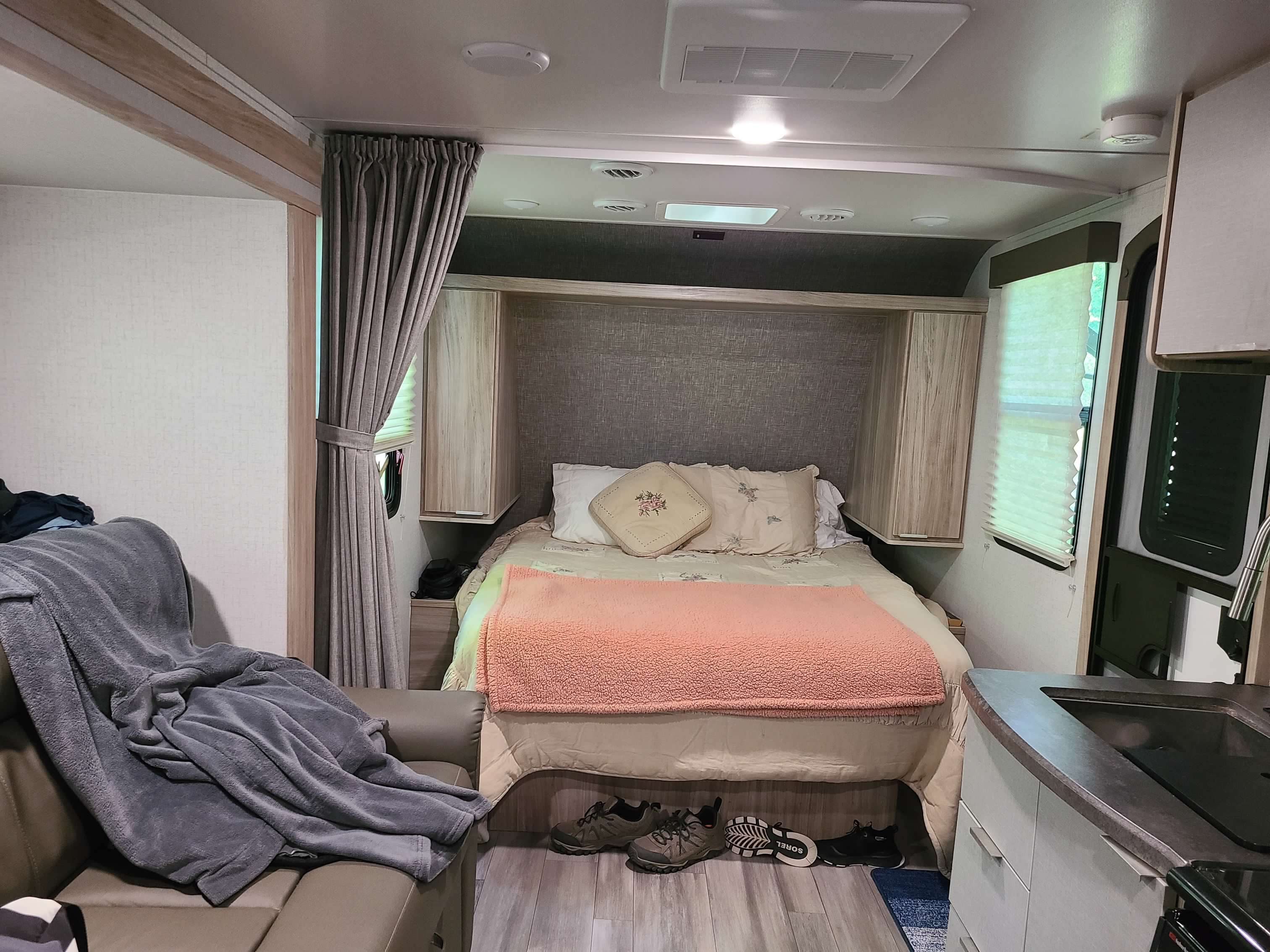 2021 Winnebago MICRO MINNIE 2108FBS in pine plains NY