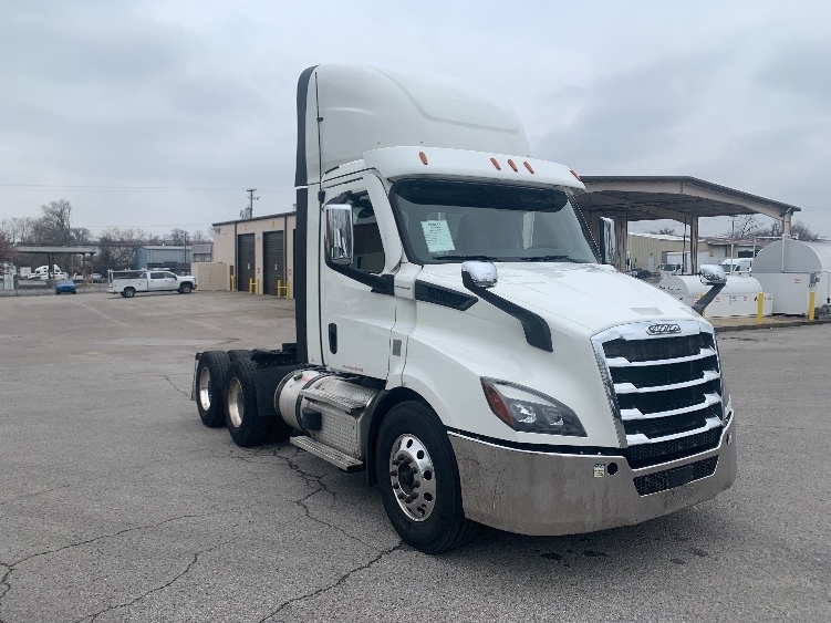 2021 FREIGHTLINER CASCADIA 116 in Mount Juliet, TN