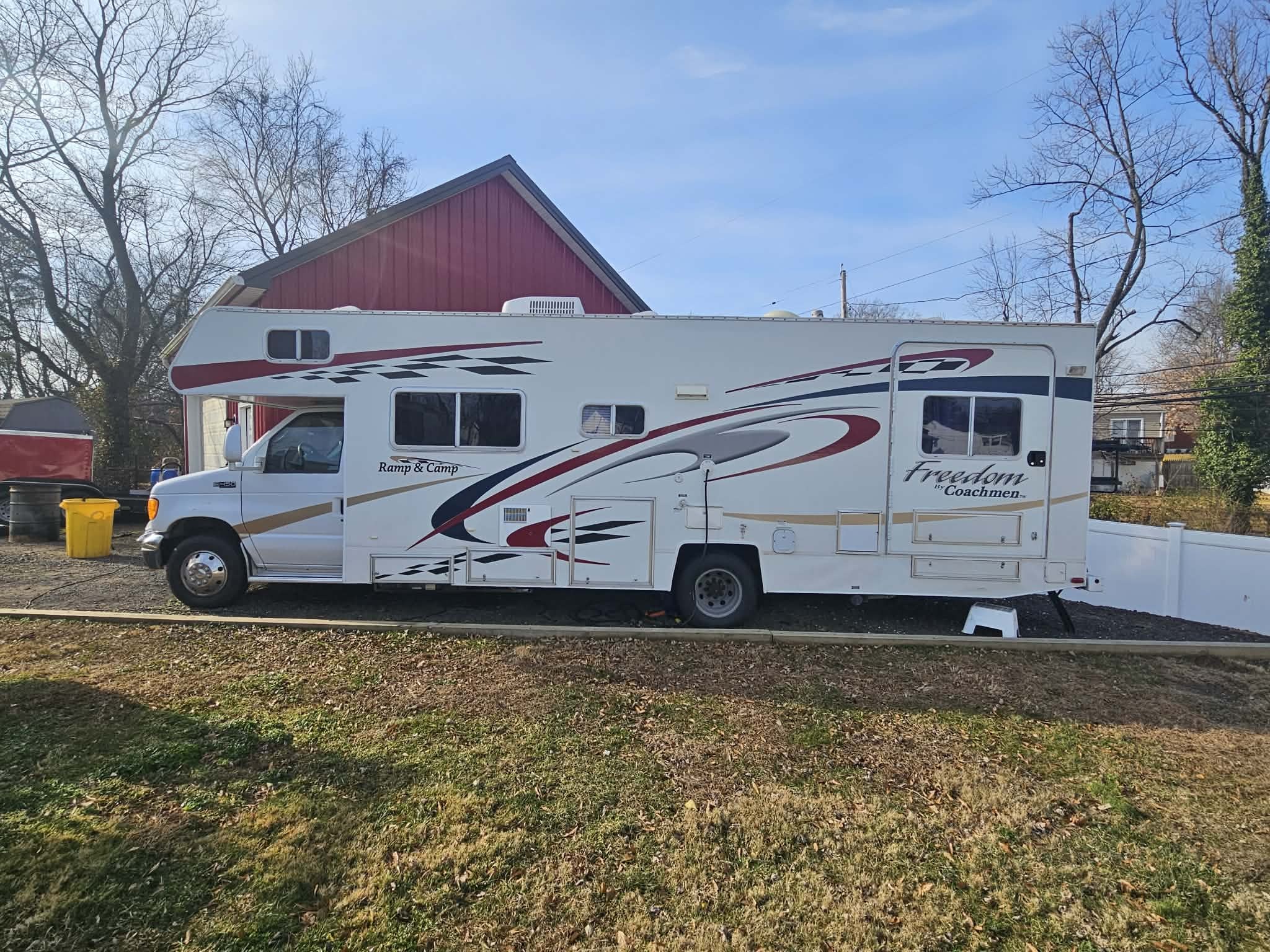 2006 Coachmen RAMP & CAMP 295TH in glen burnie MD